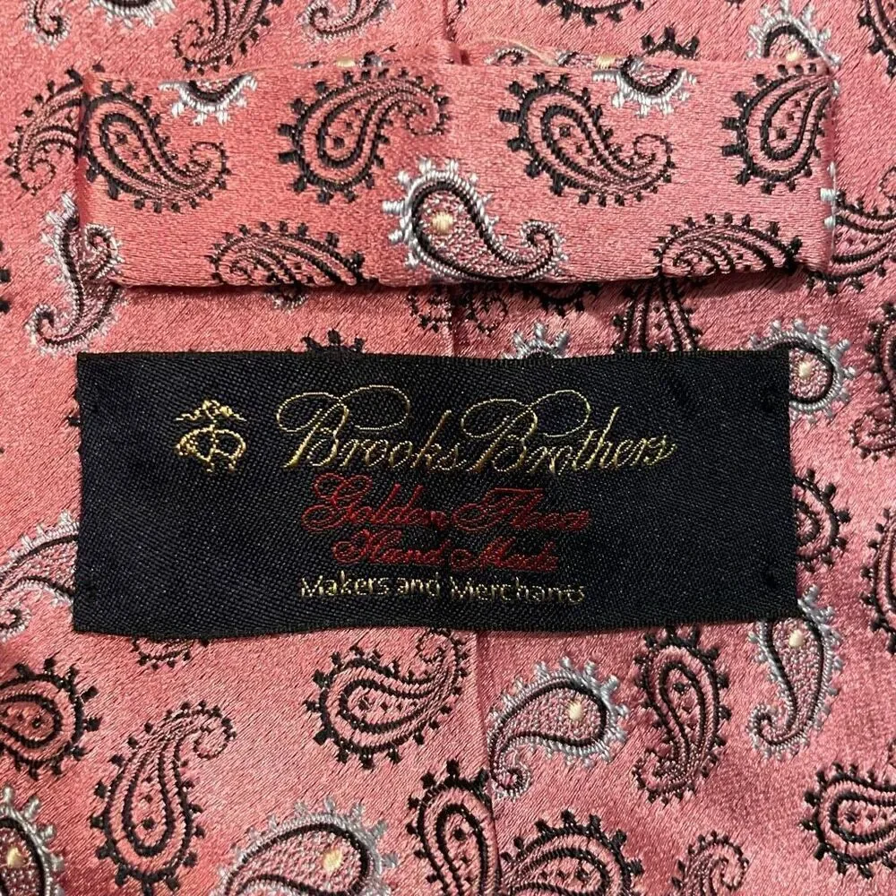 Brooks Brothers Mens Golden Fleece Necktie Pink Paisley Heritage Old Money